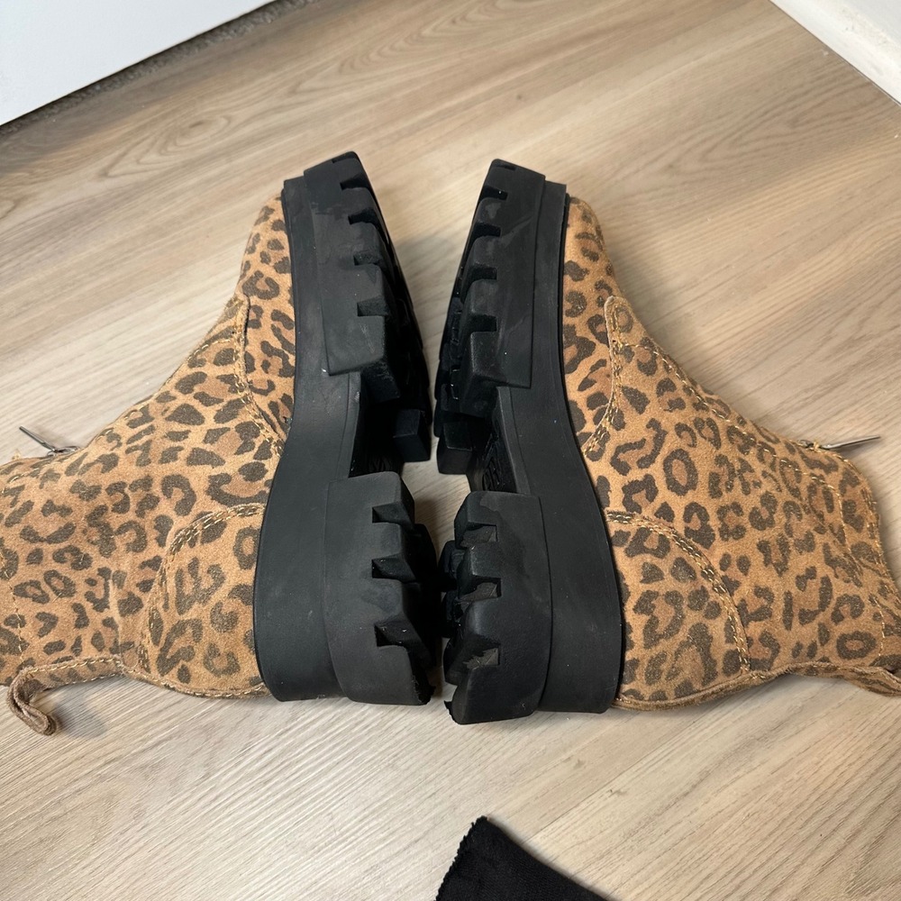 GB Gianni Bini‎ All-Star Leopard Print Suede Lug Sole Platform Booties US Sz 6 - Picture 5 of 7